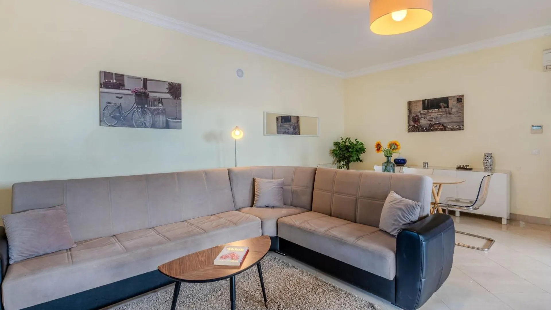 Villa Colibri By Interhome Patroves