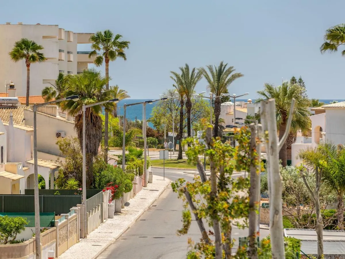 Villa Colibri By Interhome Patroves